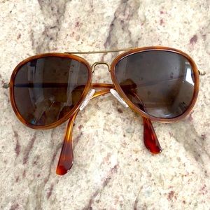 Maui Jim Aviator Tortoise Polarized Sunglasses